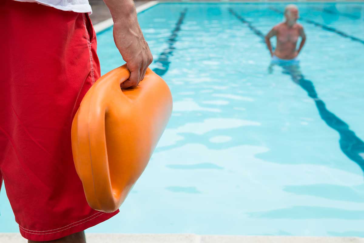 5 consejos para hacer tu piscina más segura